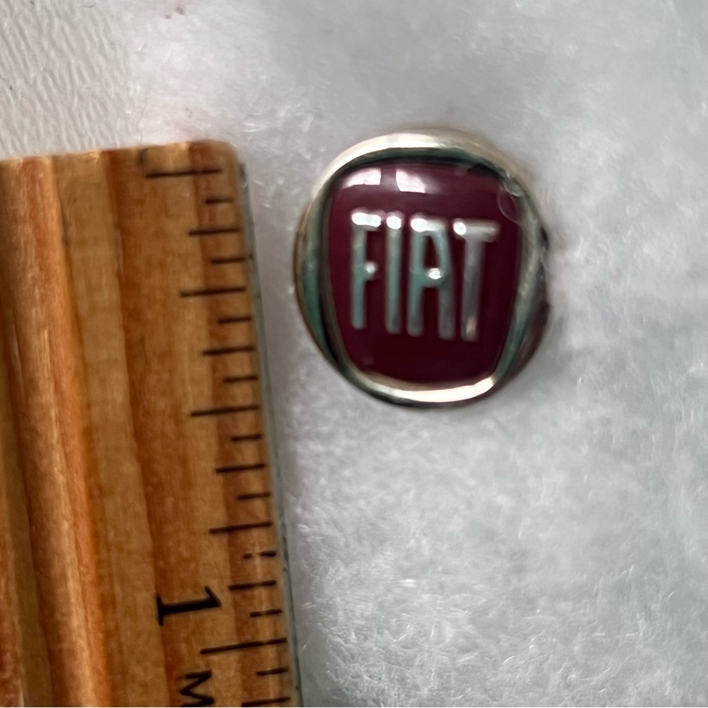 Fiat Collector Pin UNISEX - Picture 3 of 5